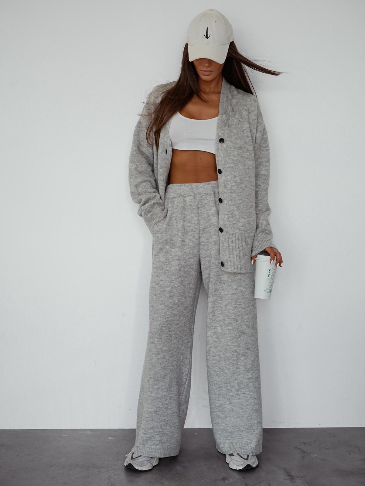 Komplet Sweterkowy Jasnoszary Saf