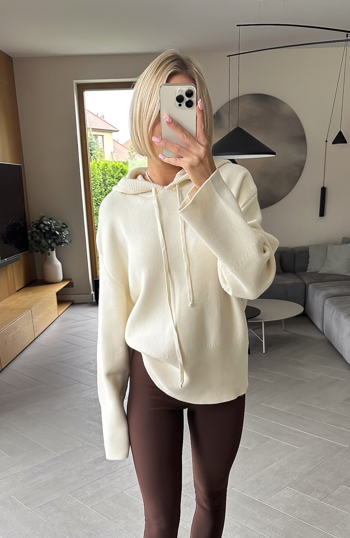 Sweter Kremowy z Kapturem Kazak