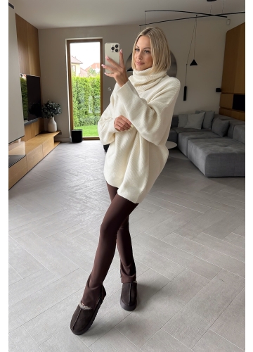 Sweter Kremowy Maxi