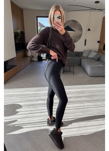 Legginsy z Zapiętką Czarne Vin