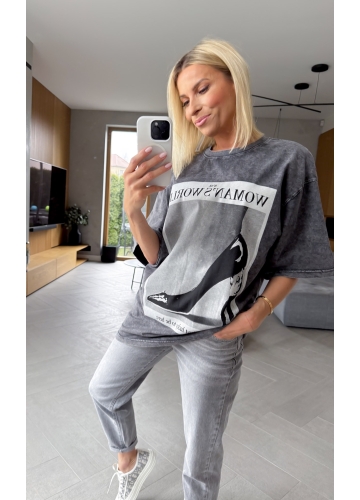T-shirt Grafitowy Woman's World