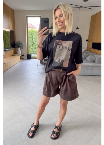 T-shirt Czarny Vogue