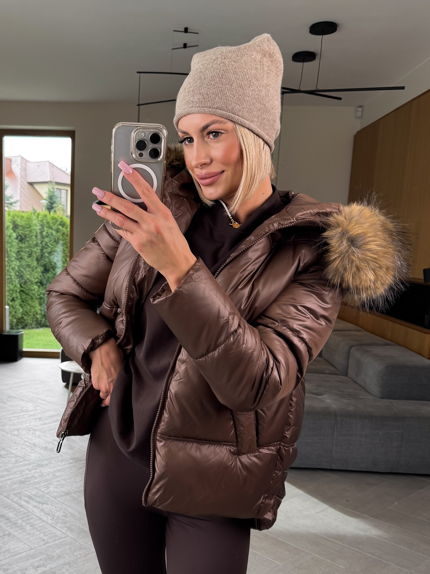 Czapka Taupe Classic 1