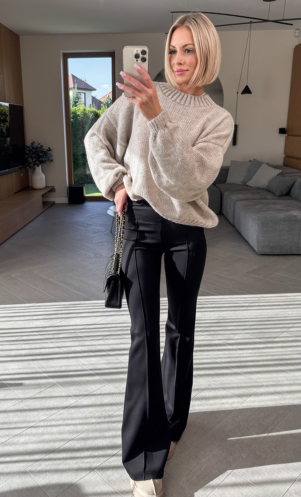 Sweter Beżowy Tilda 2
