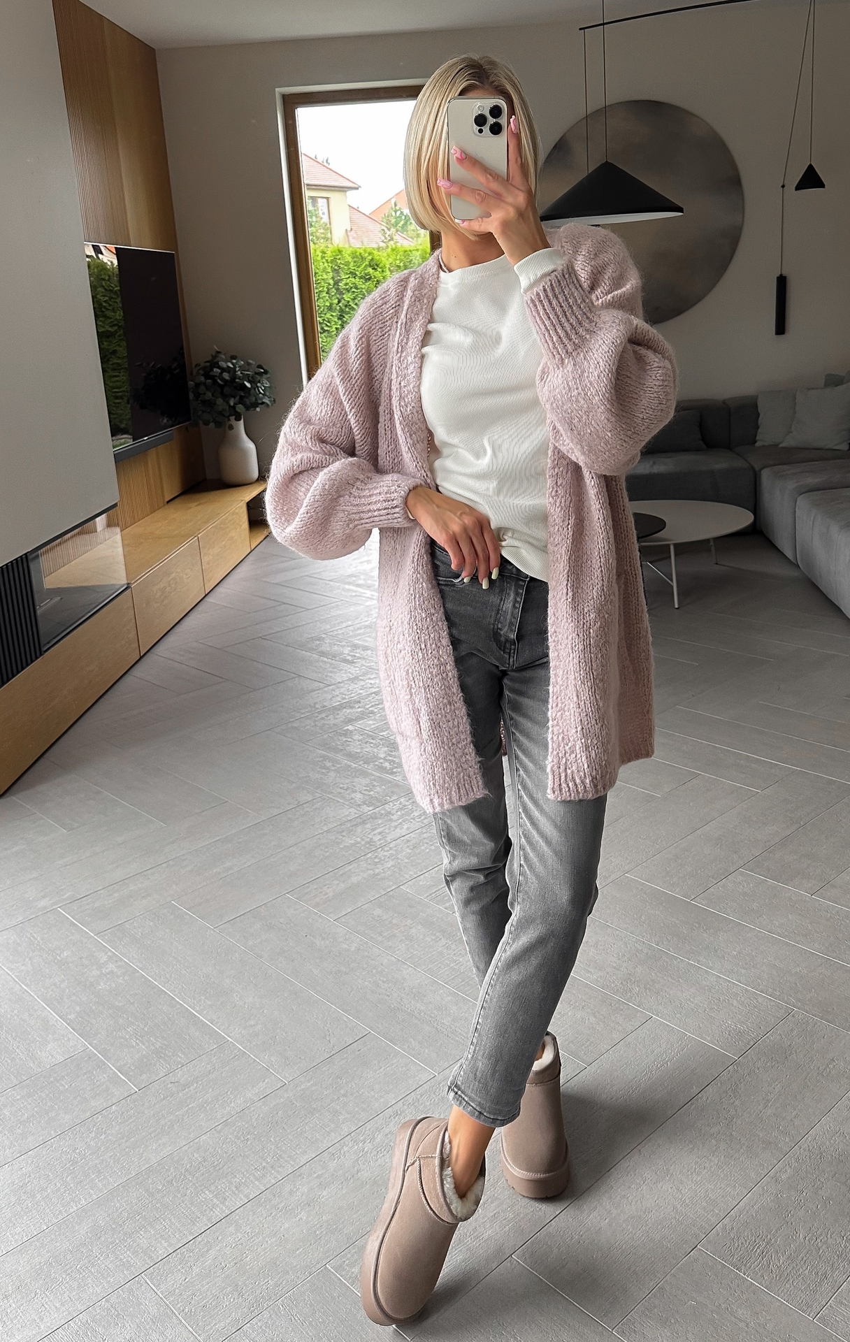 Sweter Pudrowy Rees 4