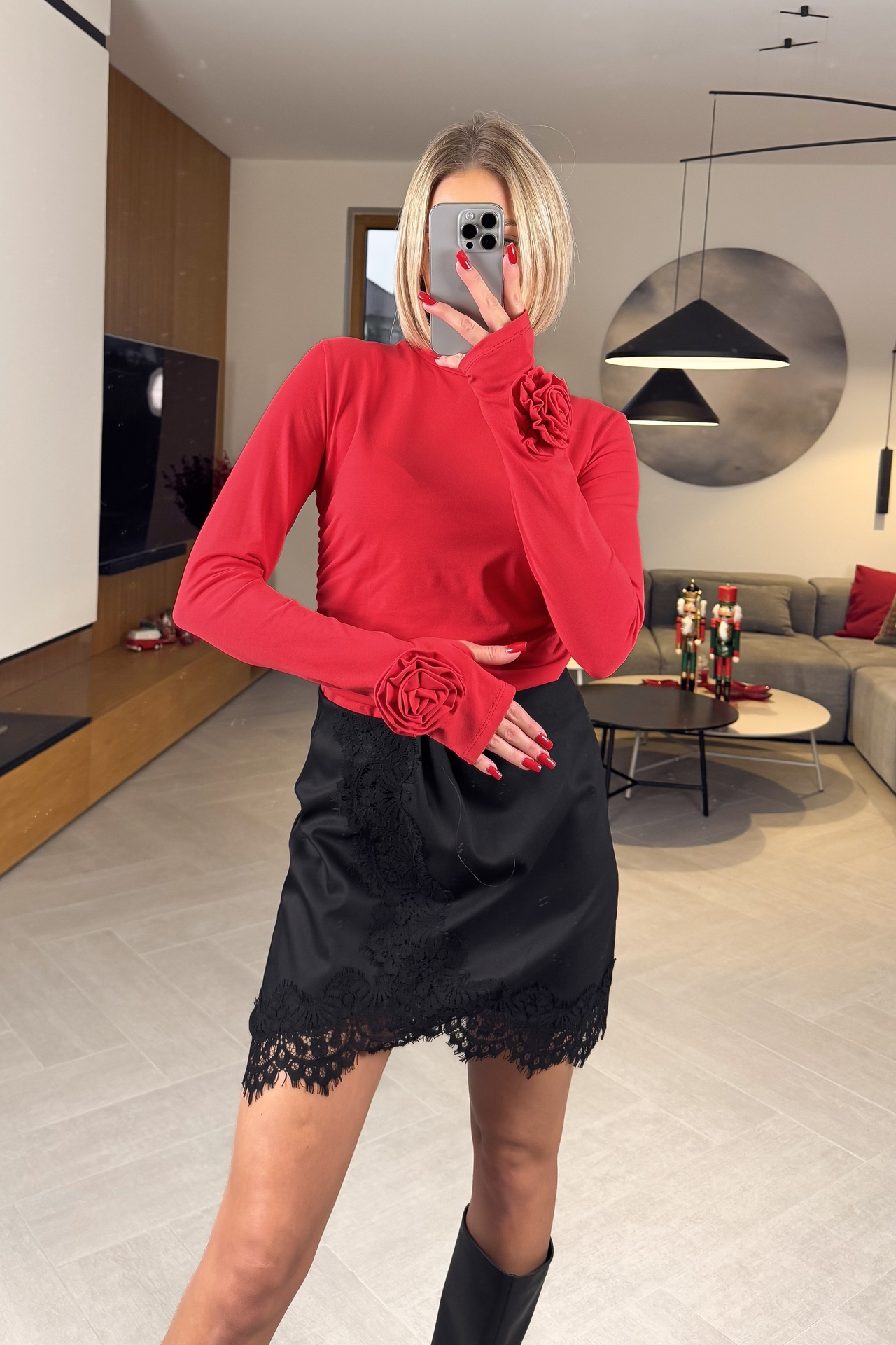 Bluzka Czerwona Sara 3