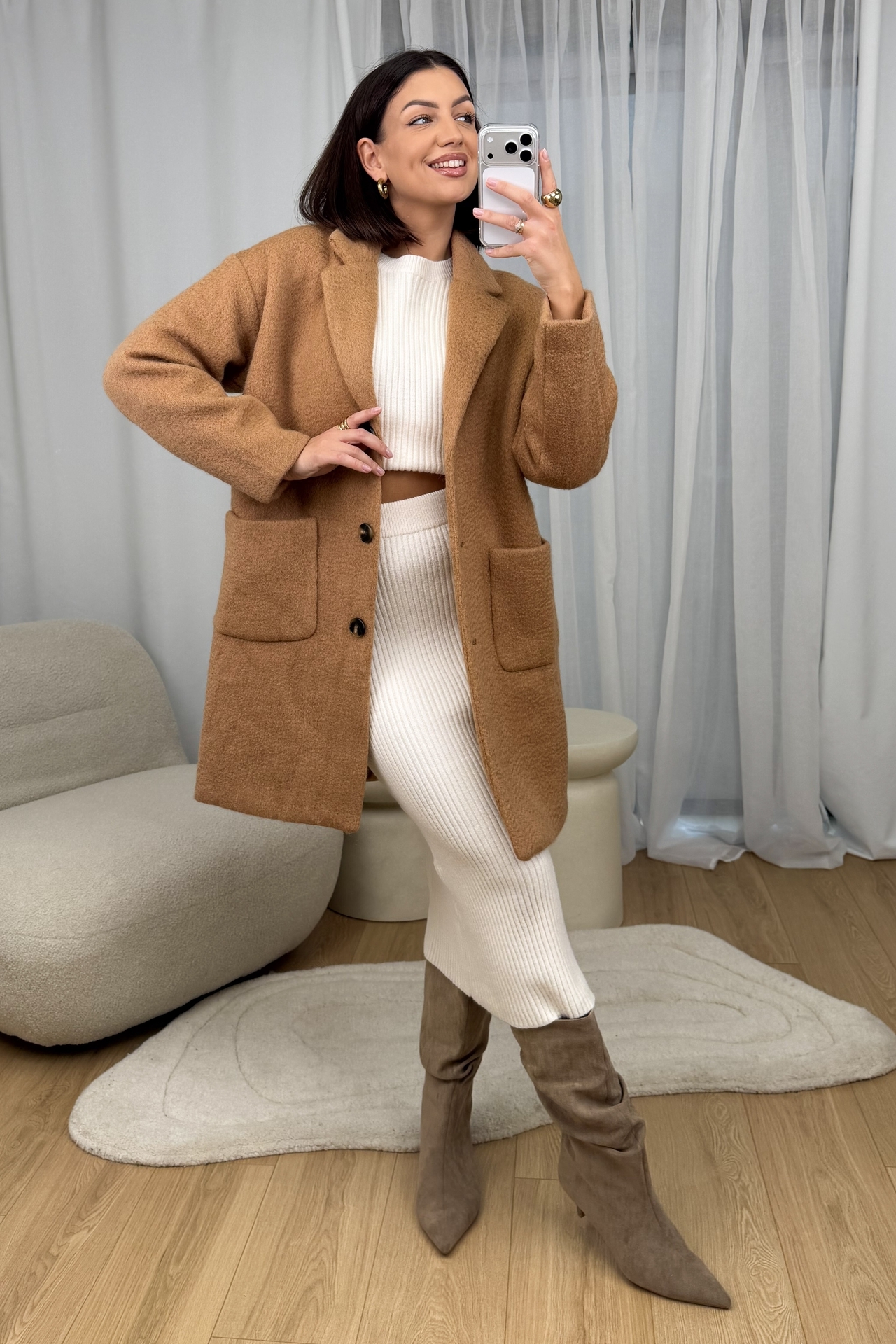 Płaszczyk Camel Lio 3