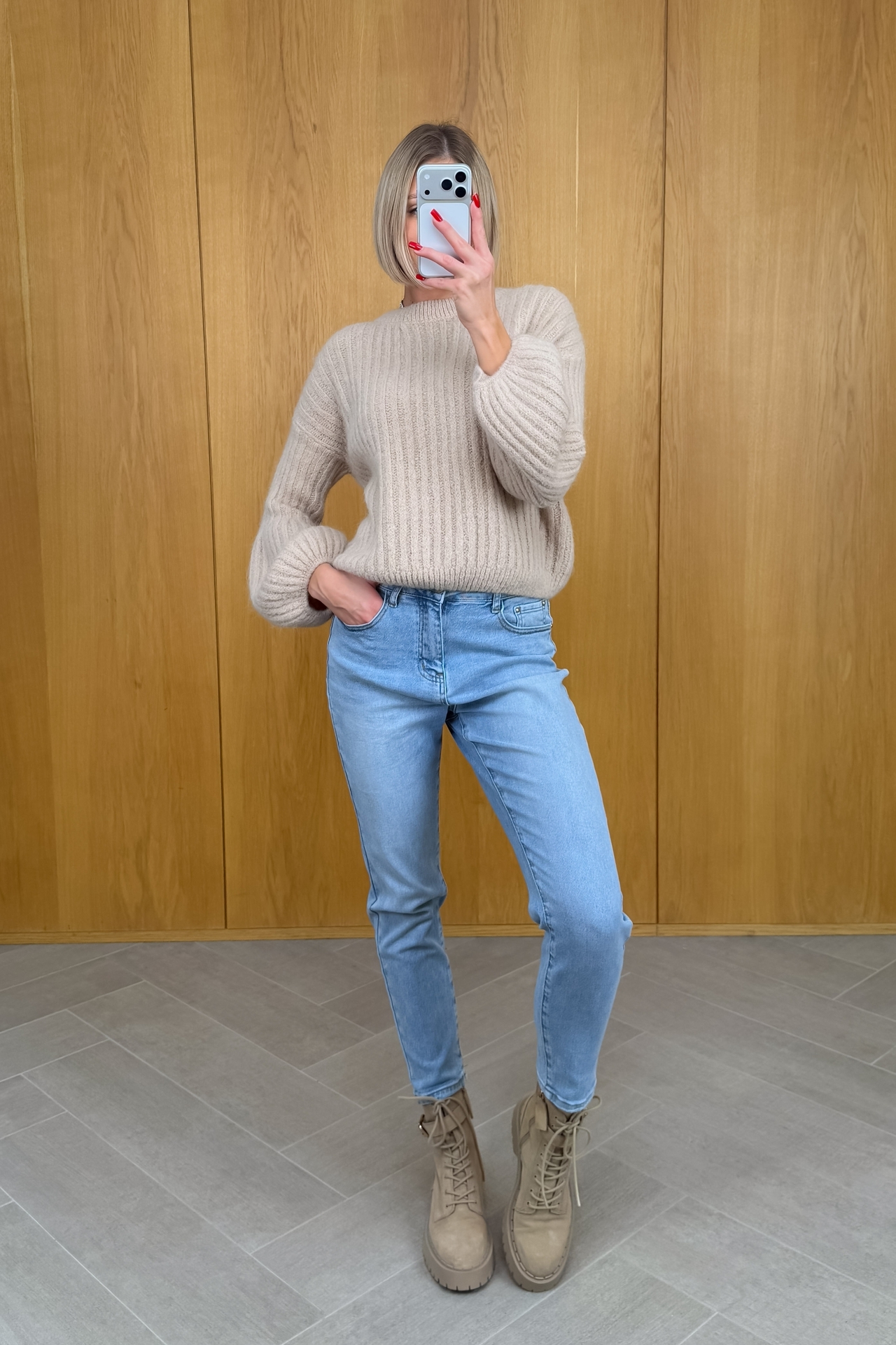 Sweter Beżowy Enni 3