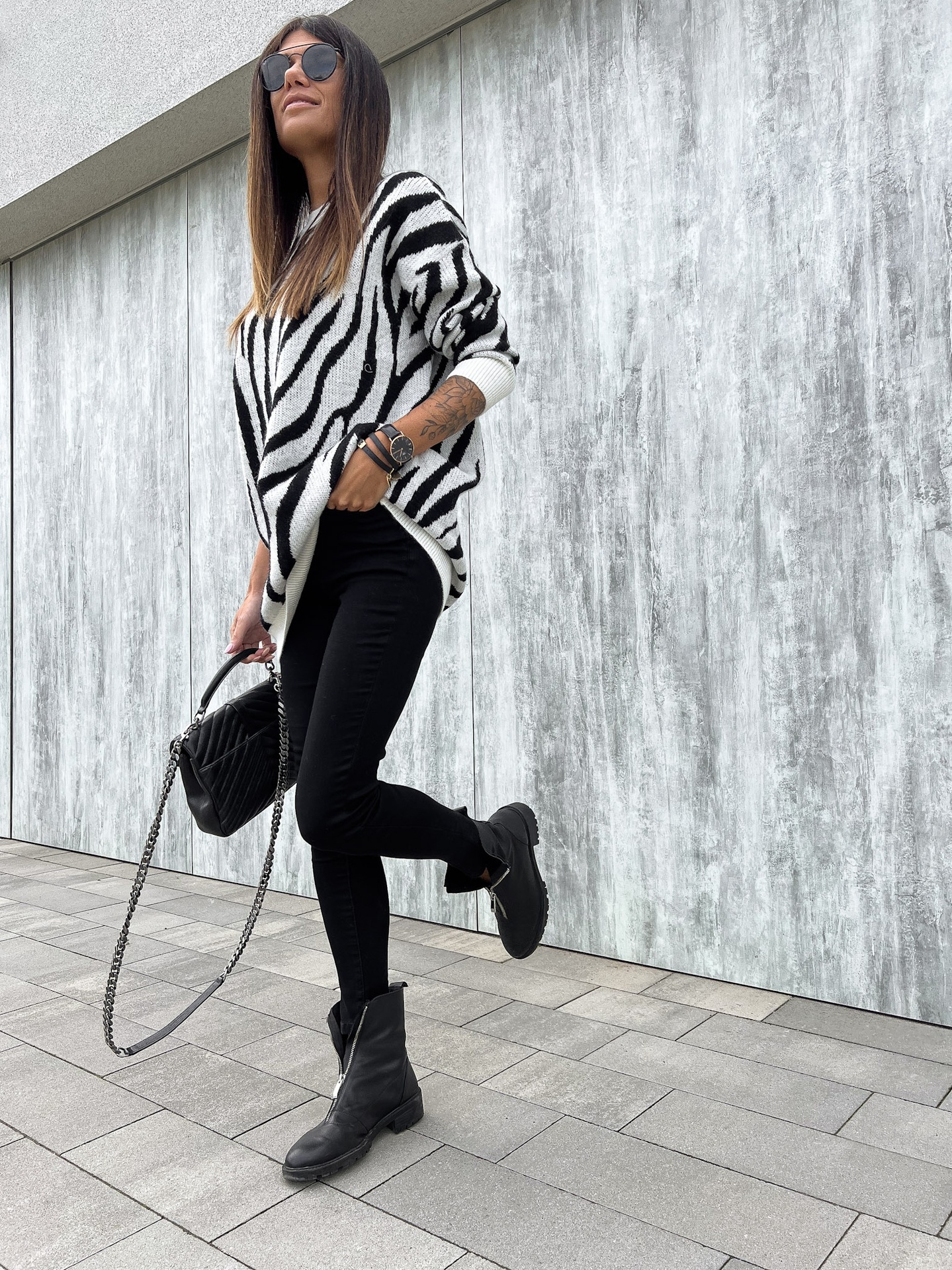 Sweter Nocra Black&White