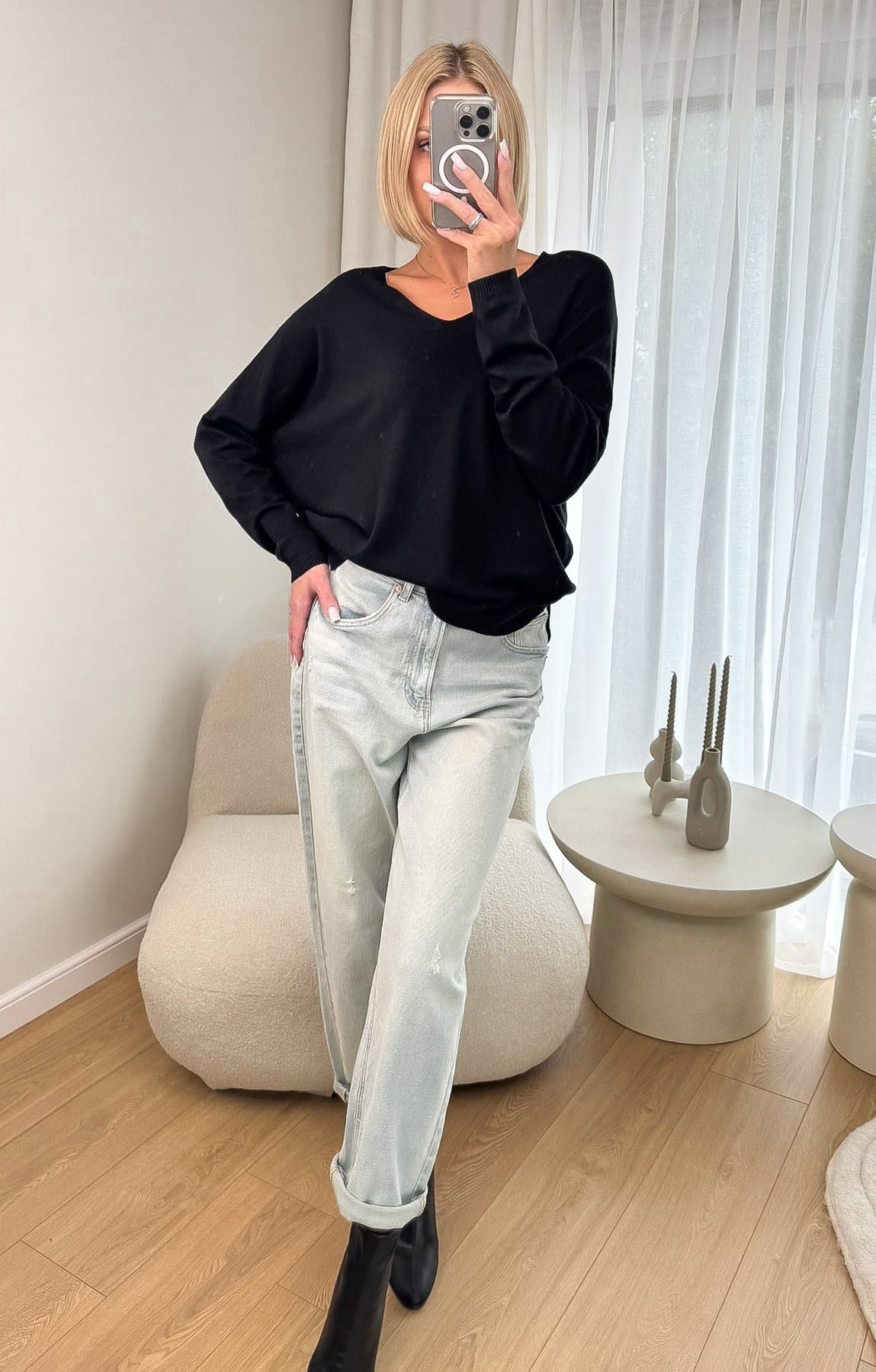 Sweter Czarny Pull V 4