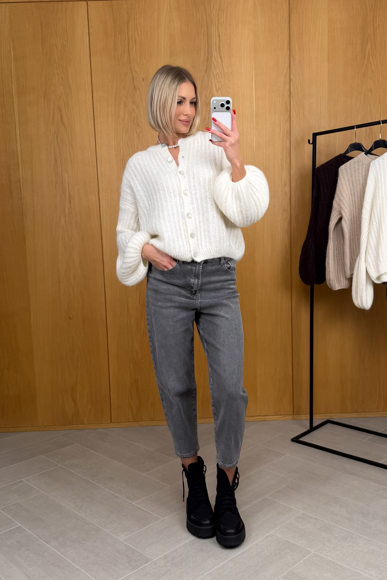 Sweter Kremowy Jolly 3