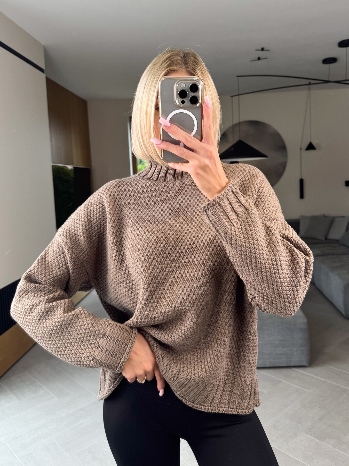 Sweter Taupe Tirano 2