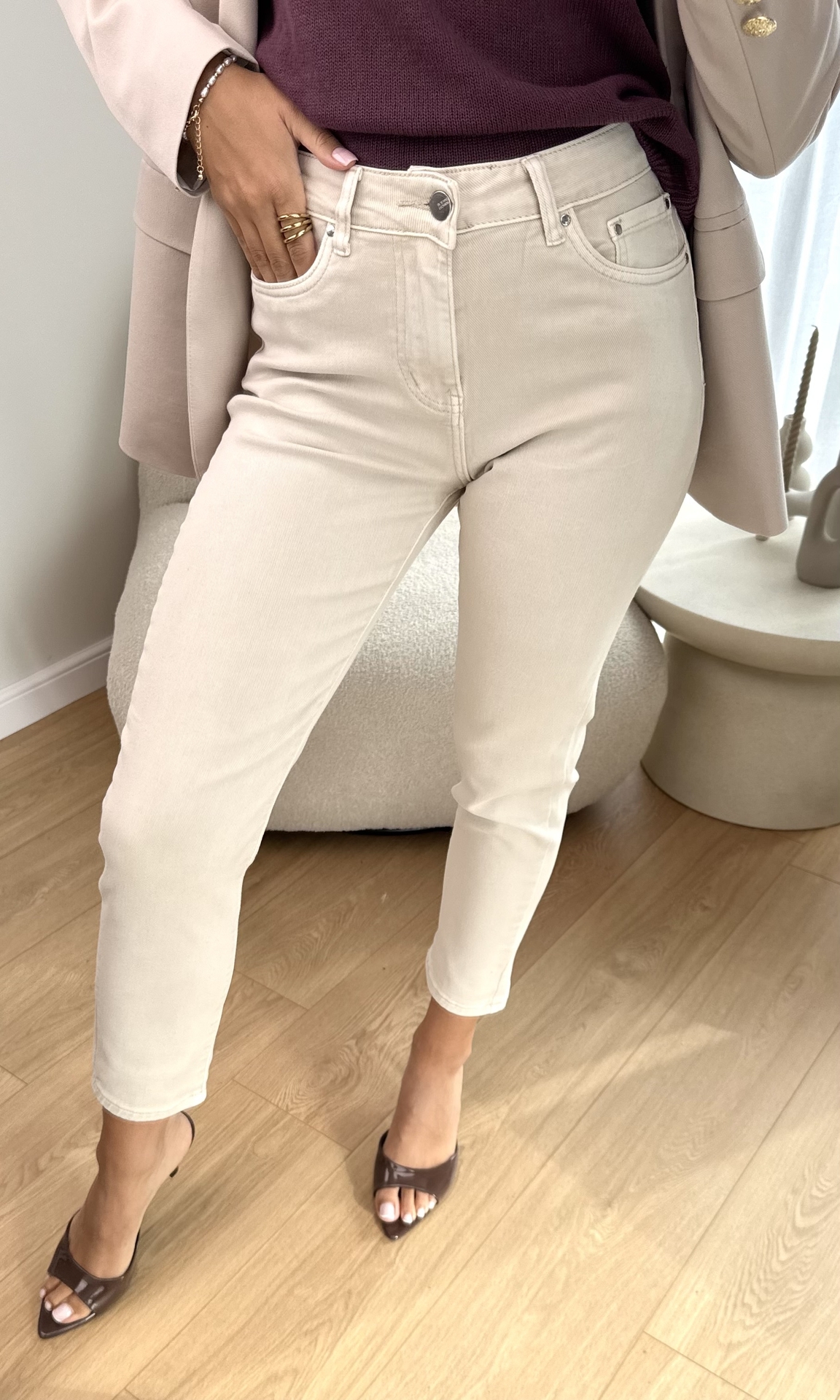 Spodnie Kremowe Mom Fit 1