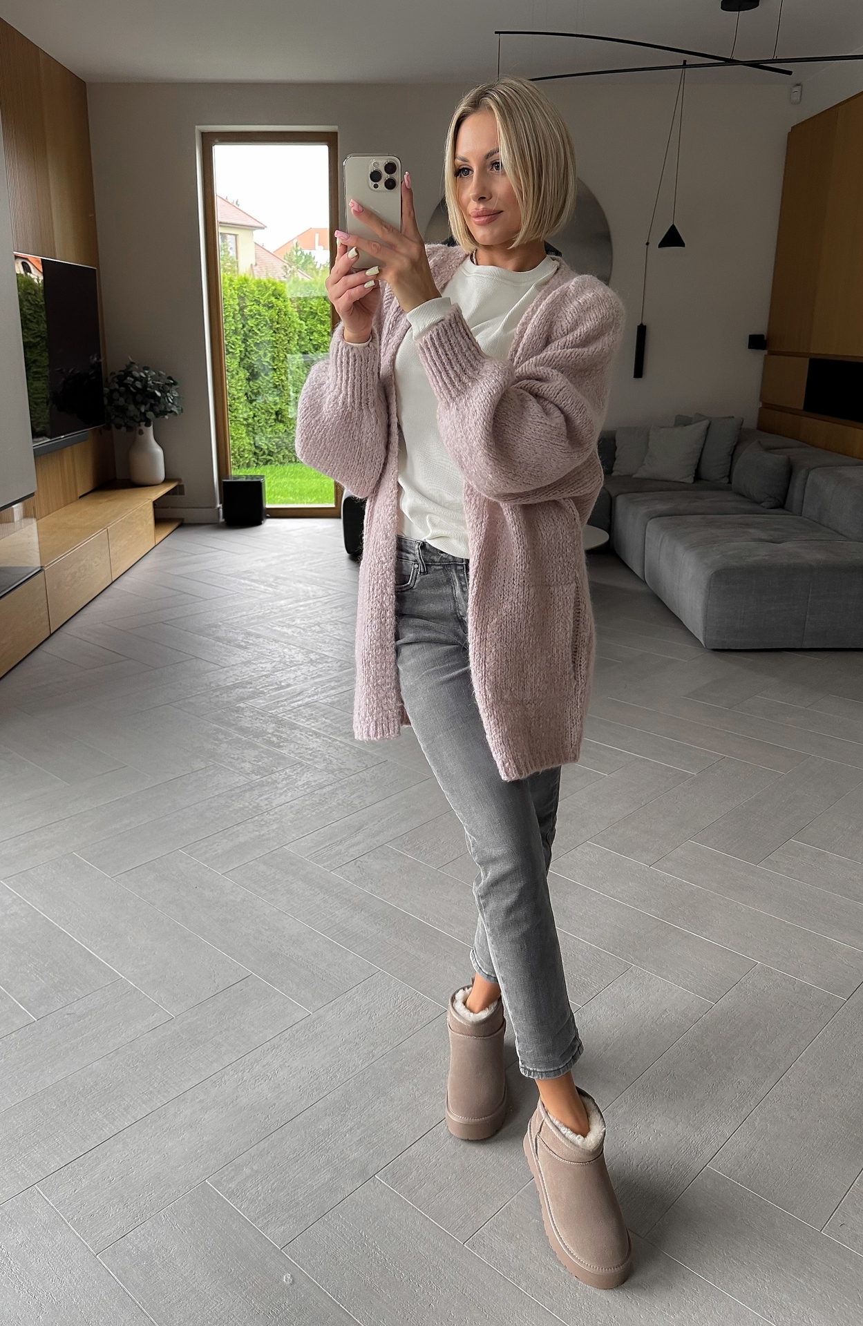 Sweter Pudrowy Rees 5