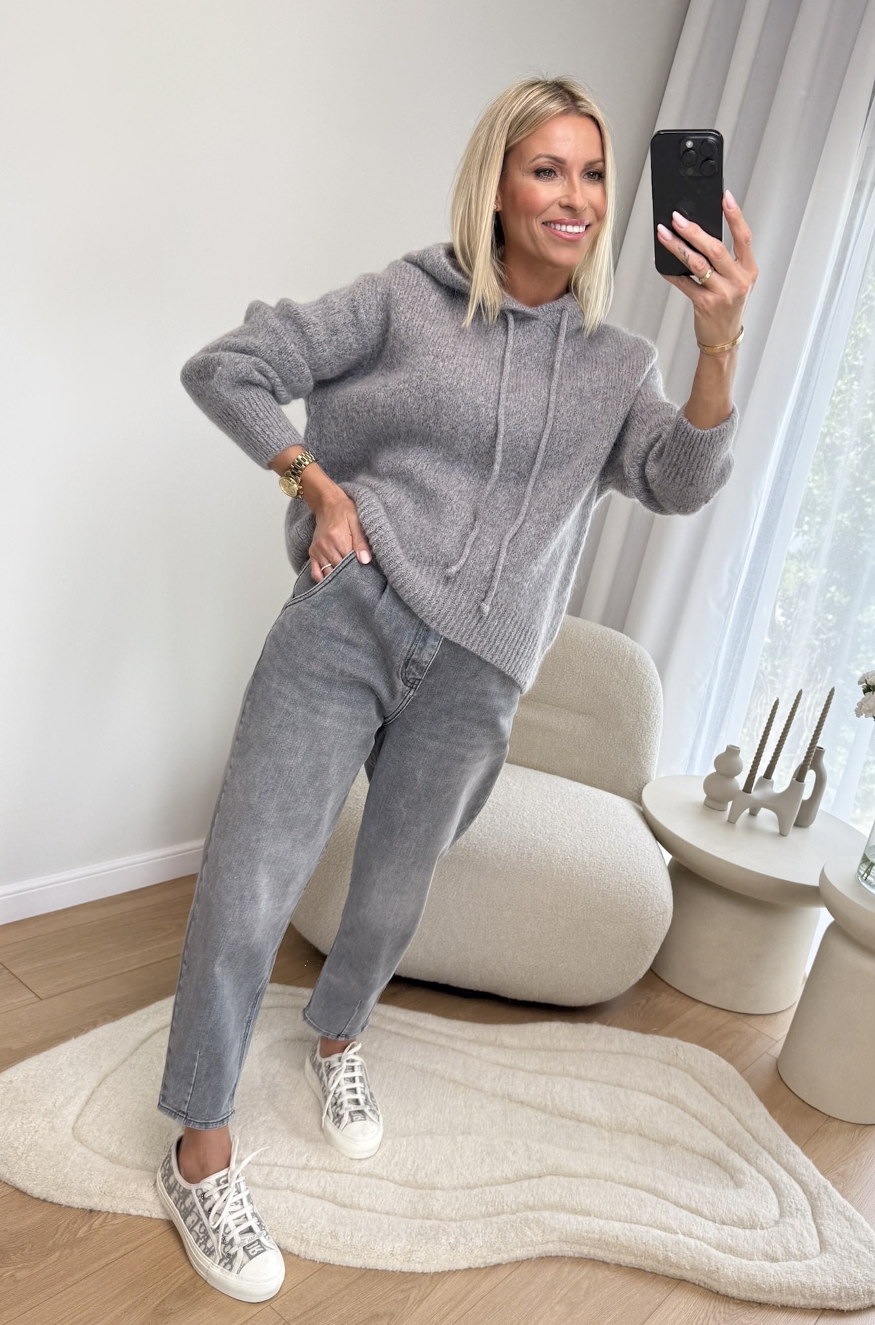 Sweter z Kapturem Szary Res4