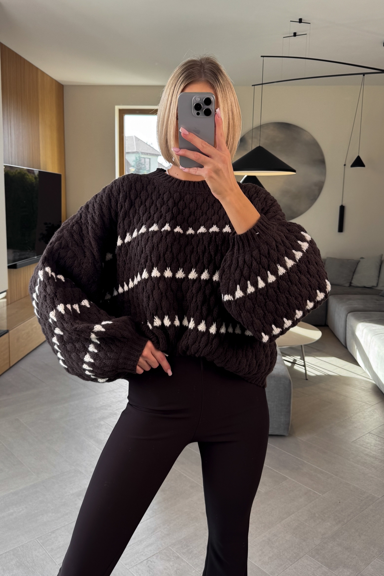 Sweter Brązowy Loop 3