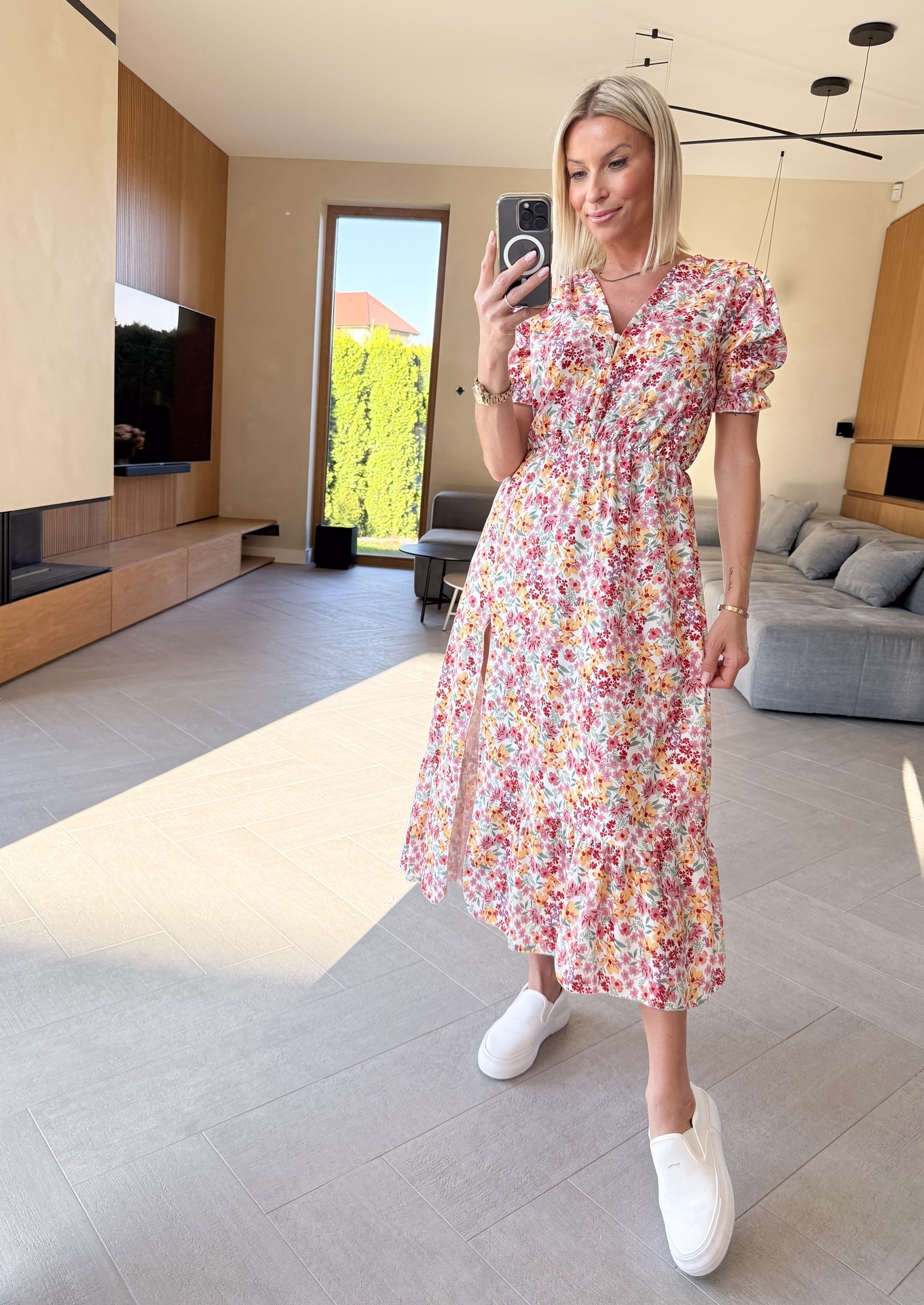 Sukienka w Kwiaty Lise 5