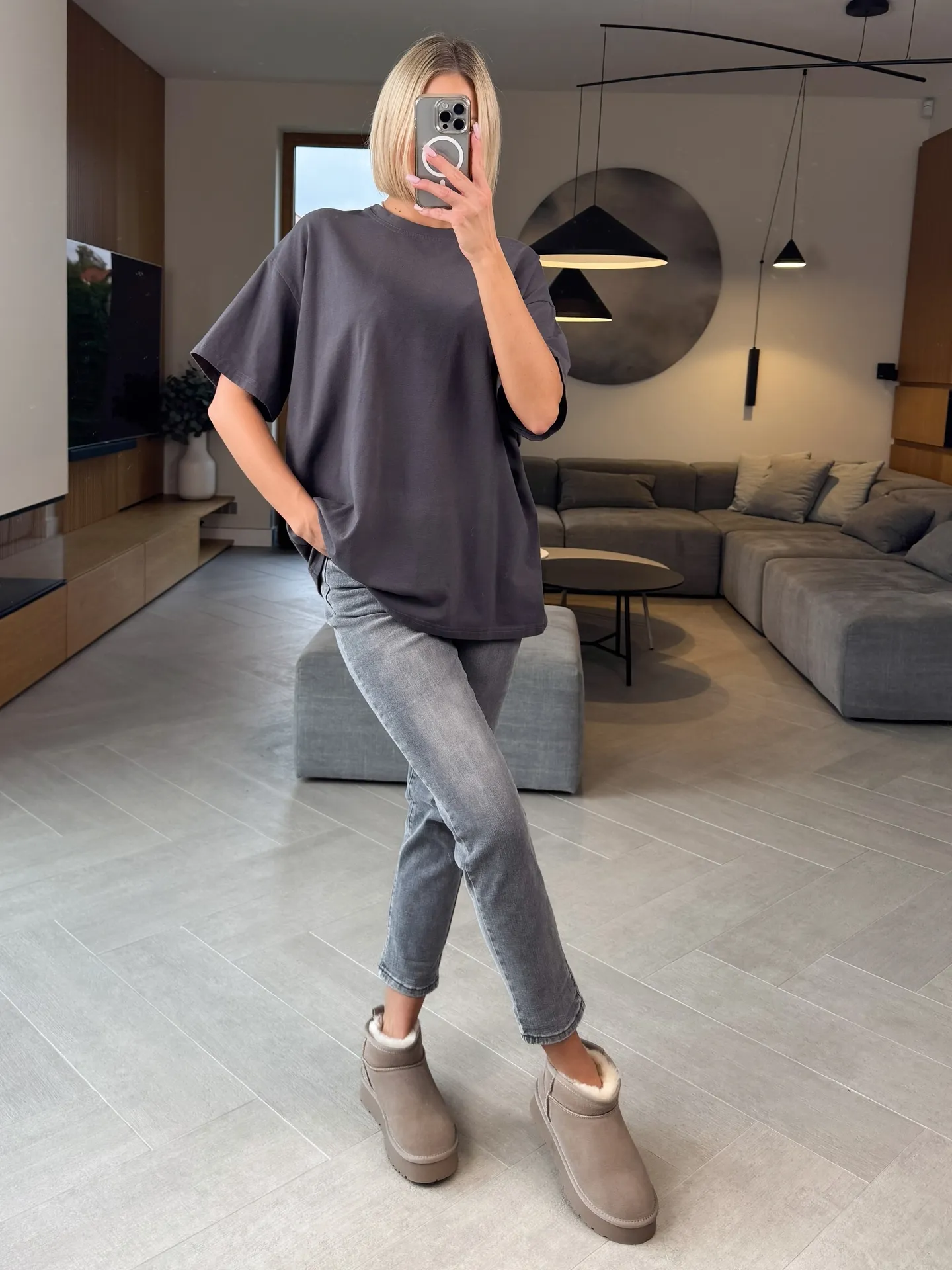 T-shirt Oversize Grafitowy 2