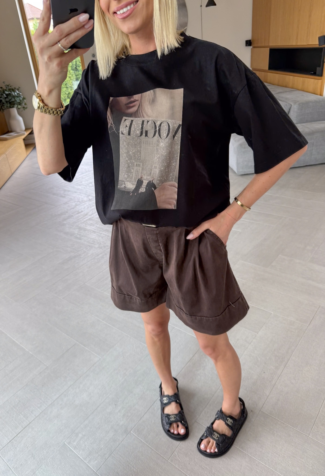 T-shirt Czarny Vogue 4