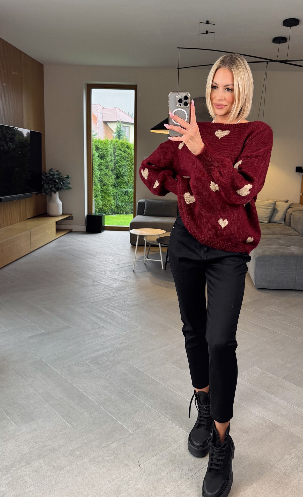 Sweter Bordowy w Serca 4