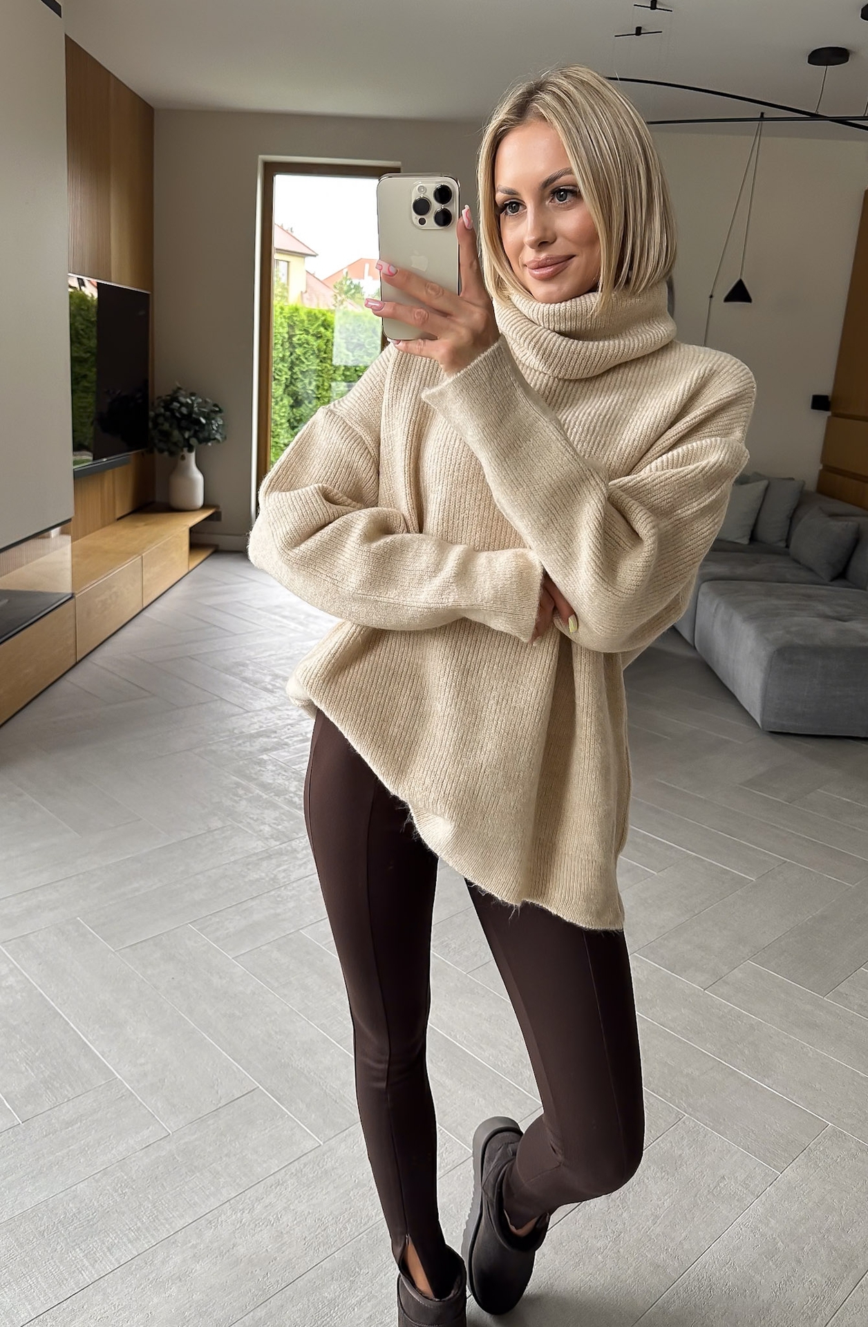 Sweter Beżowy Maxi2