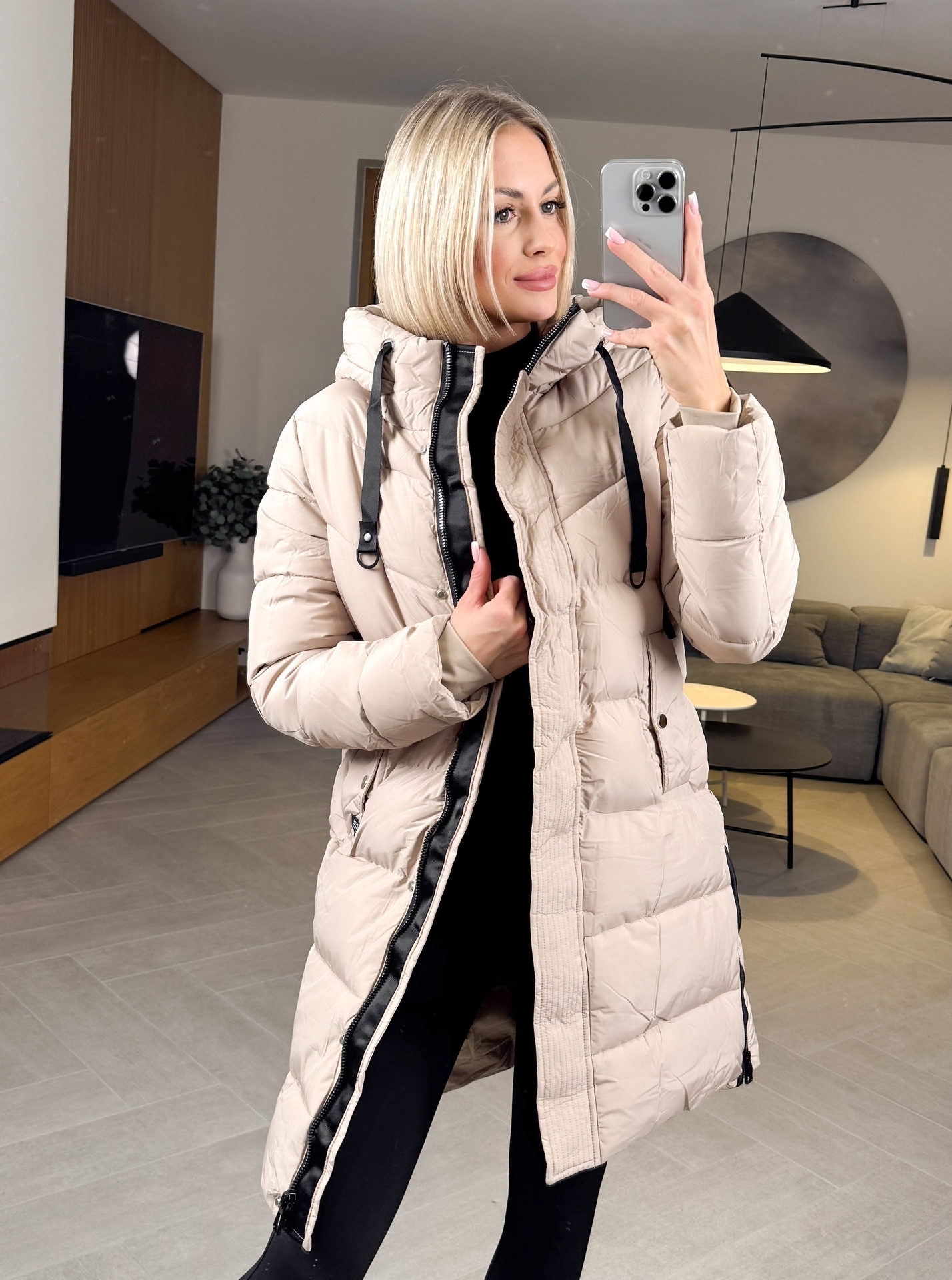 Kurtka Beżowa Happy 1