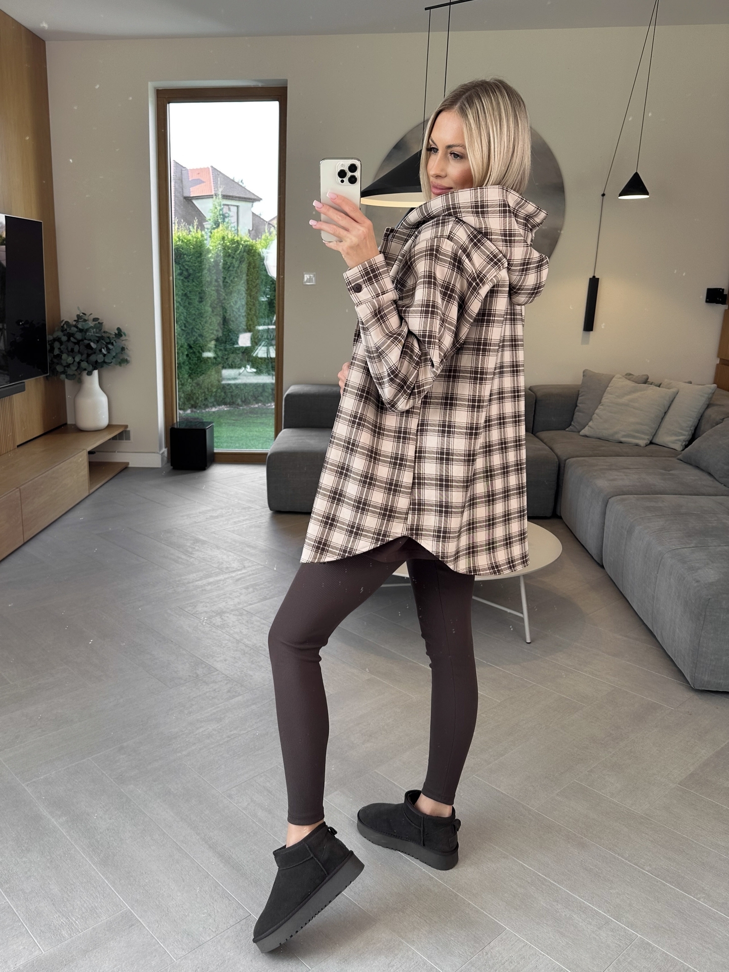 Bluza Beżowa z Kapturem Lina 4