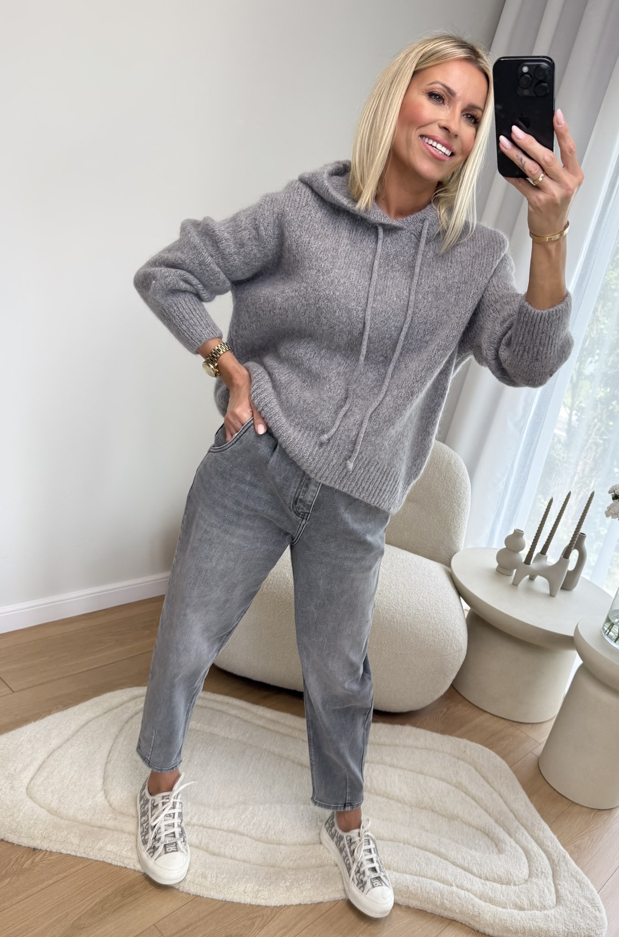 Sweter z Kapturem Szary Res3
