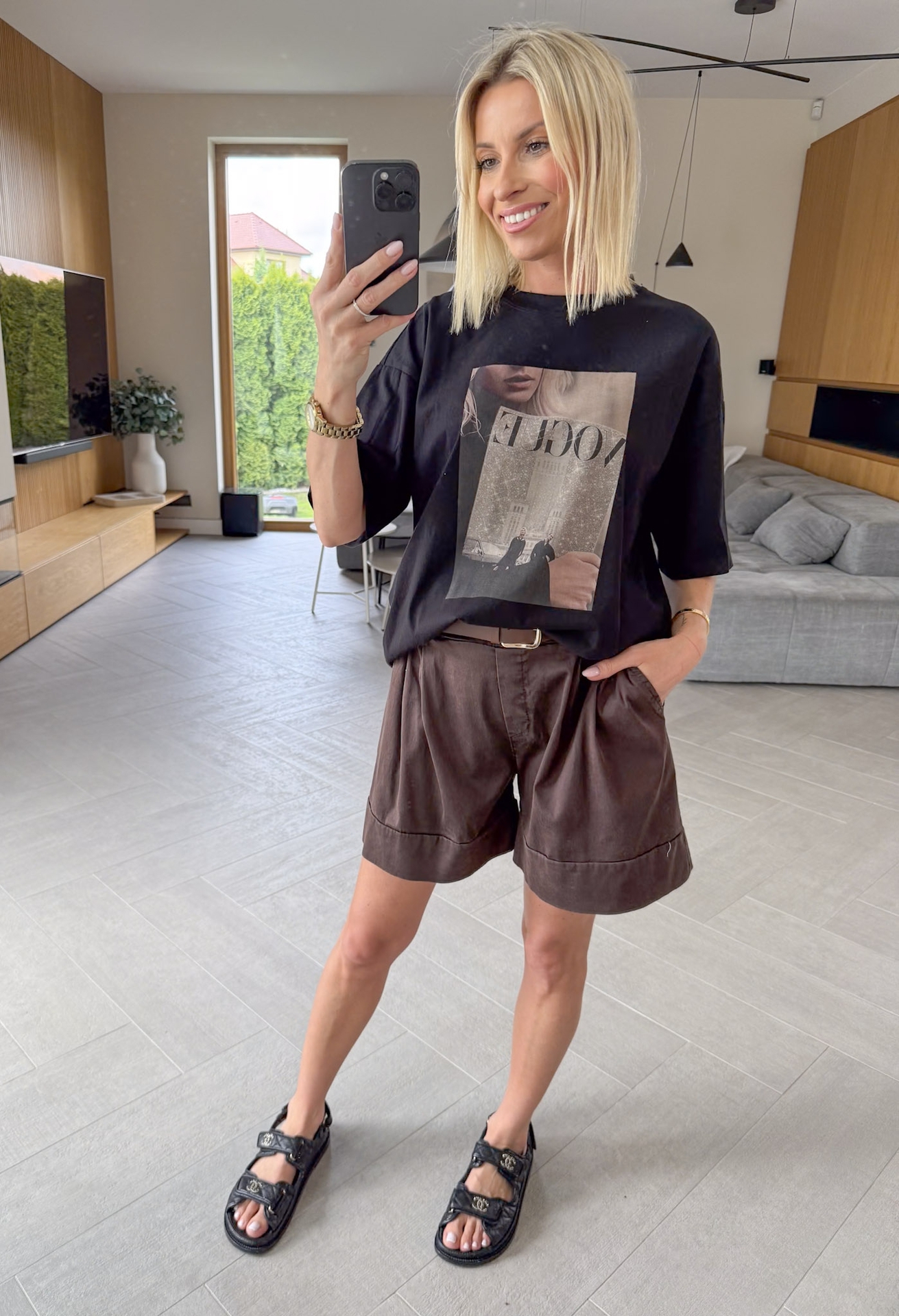 T-shirt Czarny Vogue 1