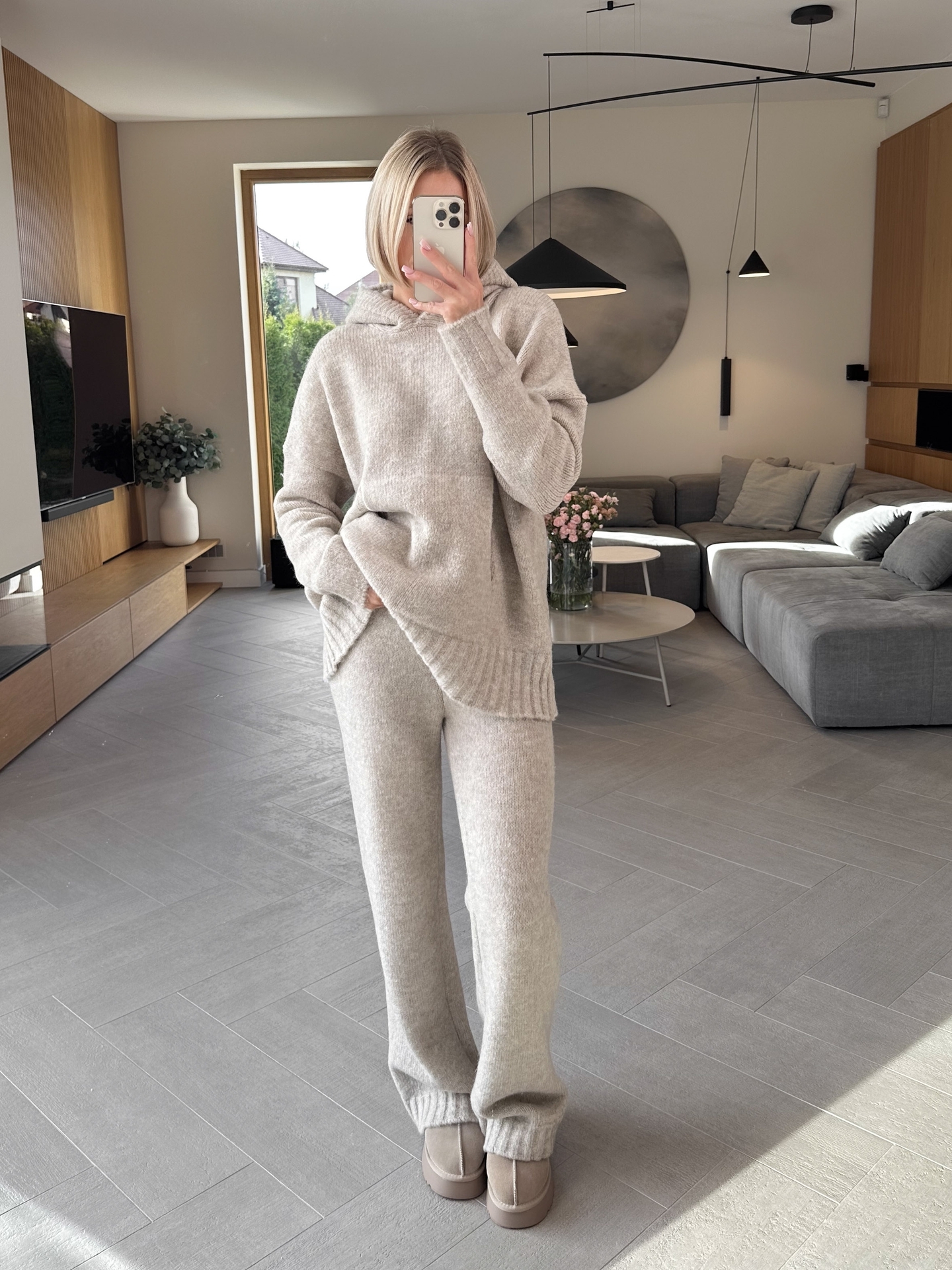 Komplet Sweterkowy Beżowy Lyn 4