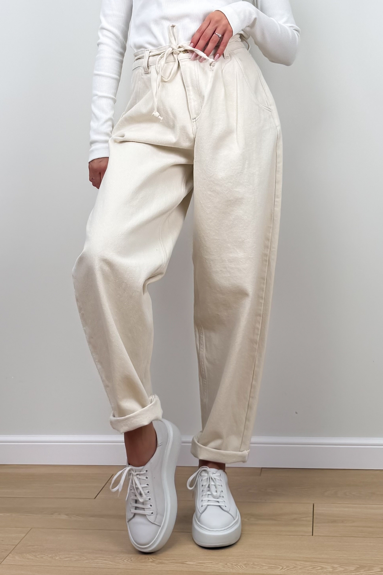 Spodnie Jeansowe Kremowe Neat 4