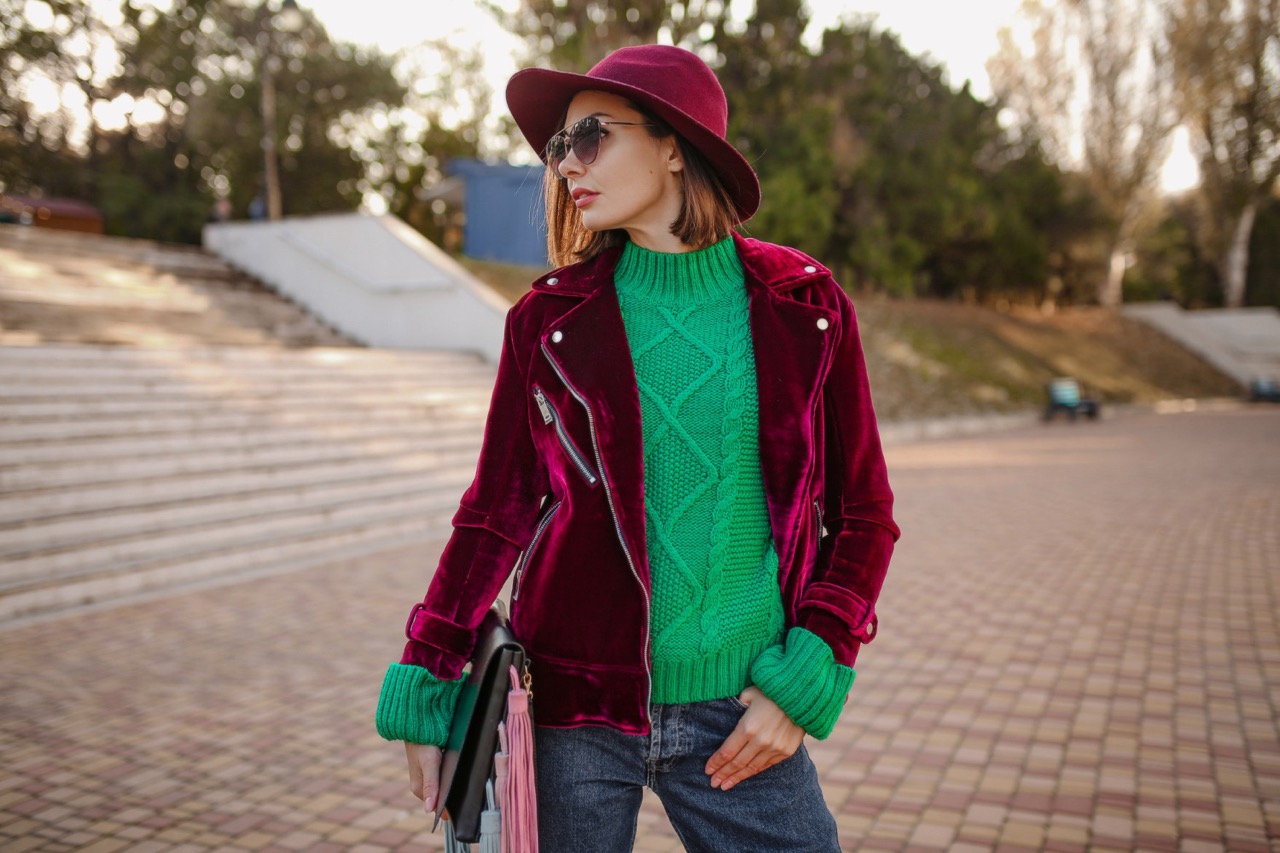 Sweter w stylizacji